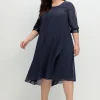 Abendkleid aus Georgette, mit geschlitztem Ärmel<sheego New
