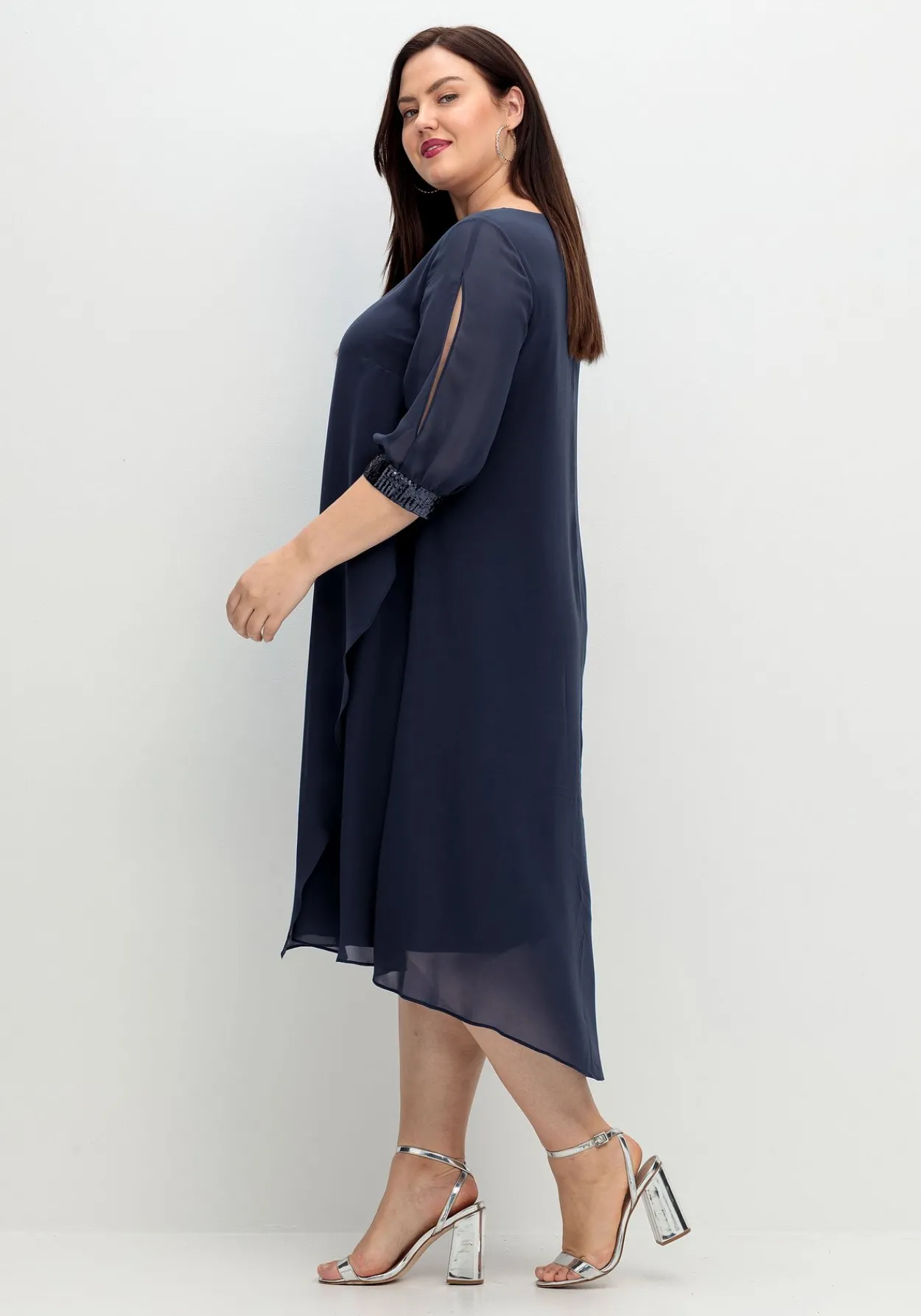 Abendkleid aus Georgette, mit geschlitztem Ärmel<sheego New