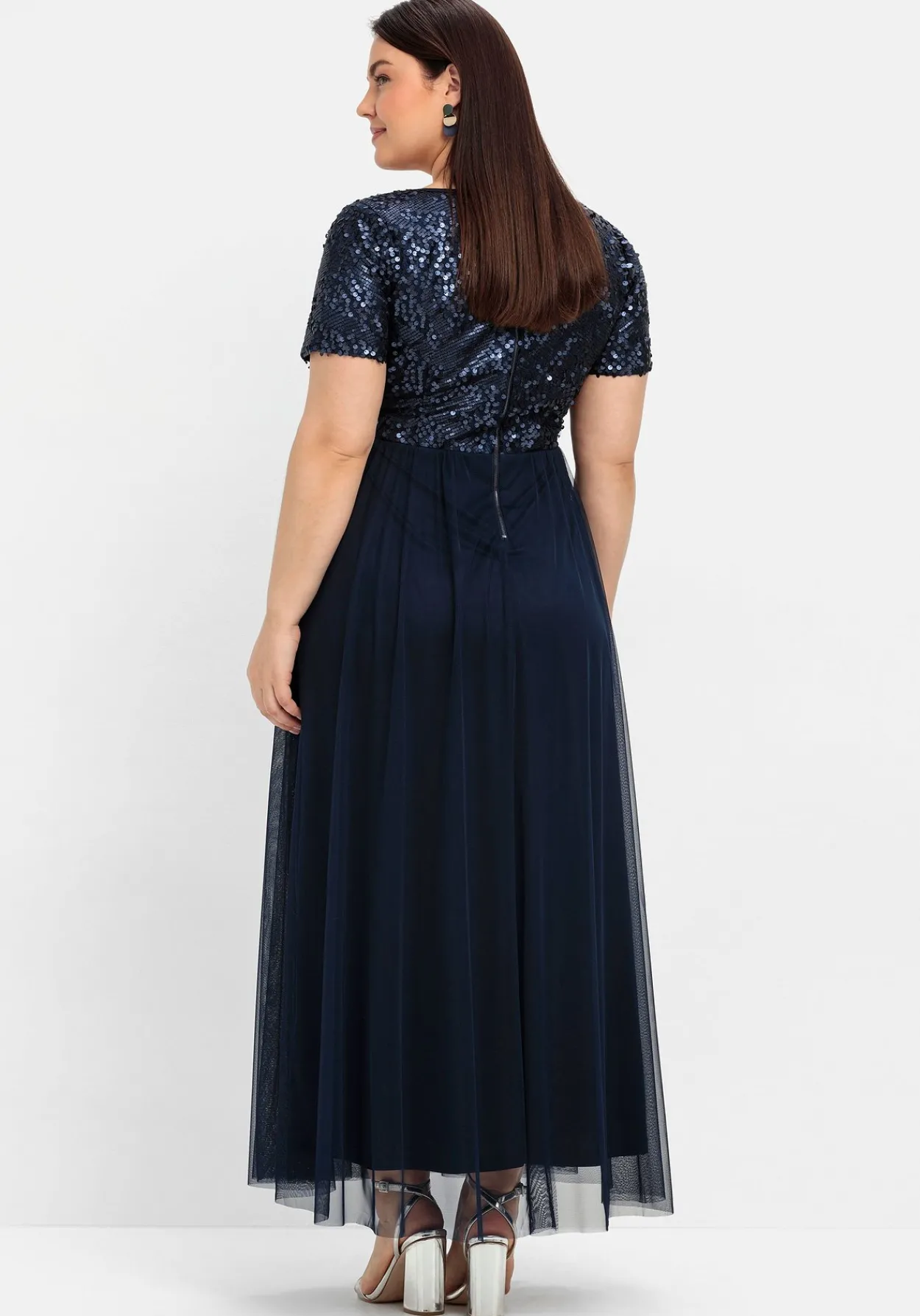 Abendkleid in A-Linie, mit Pailletten<sheego Outlet