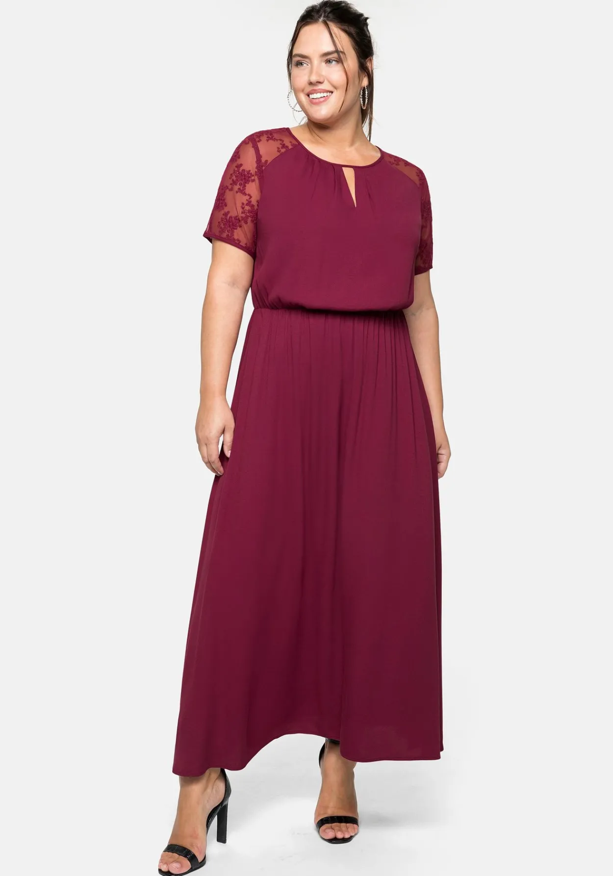 Abendkleid in Maxilänge, mit transparenter Spitze<sheego Best