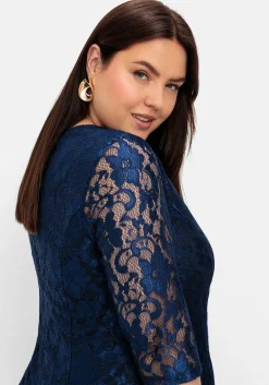 Abendkleid mit floraler Spitze<sheego Discount