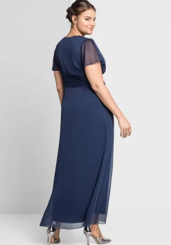 Abendkleid mit Schmuckbrosche, in A-Linie<sheego Fashion