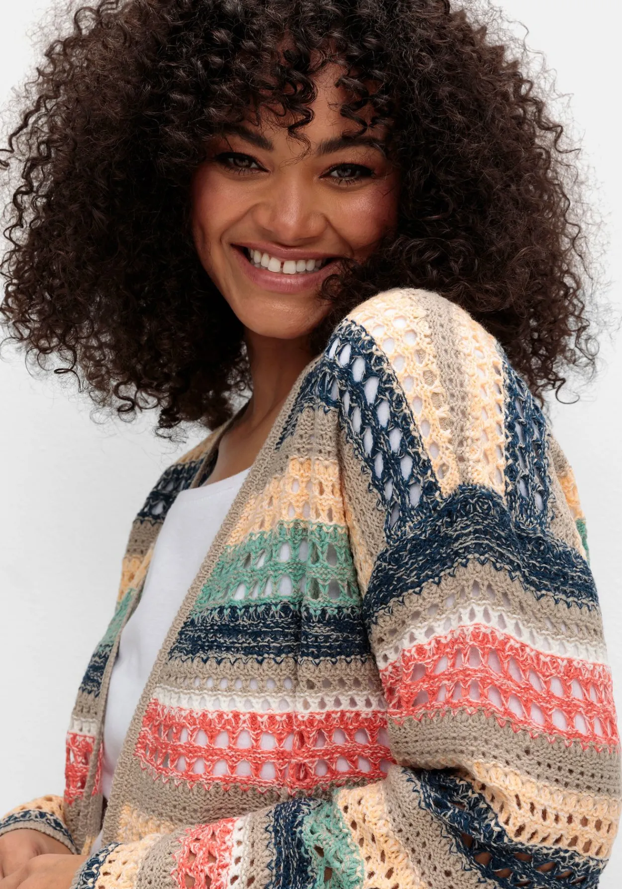 Ajour-Strickjacke mit Blockstreifen, in offener Form<sheego Fashion