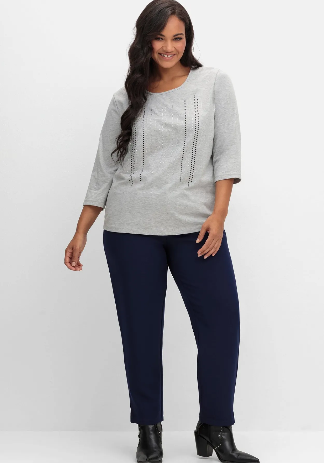 3/4-Arm-Shirt mit Glitzerstein-Applikation<sheego Hot