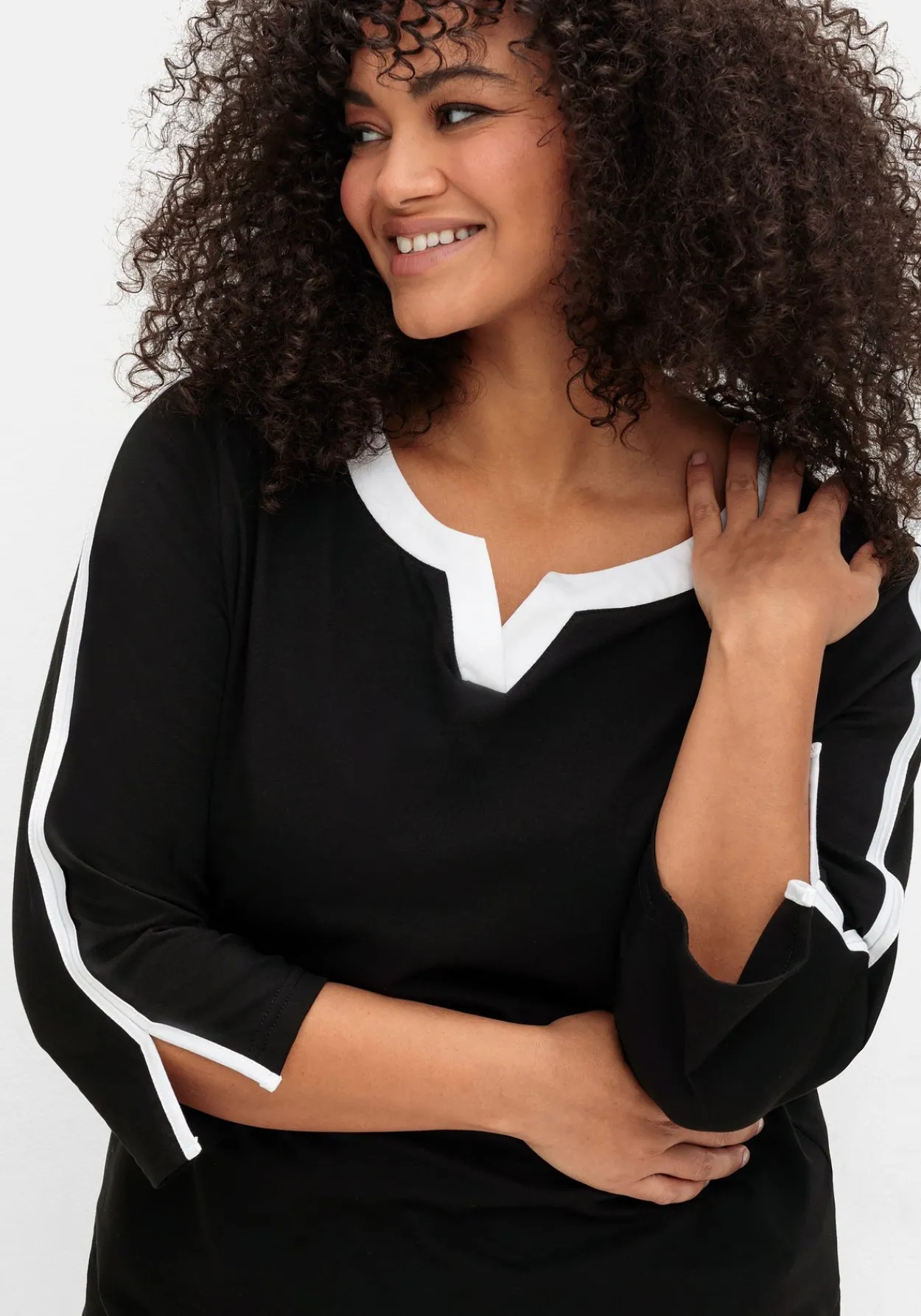 3/4-Arm-Shirt mit Kontrastdetails<sheego Outlet