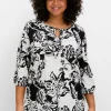 3/4-Arm-Shirt mit kontrastfarbenem Blütenprint<sheego Hot