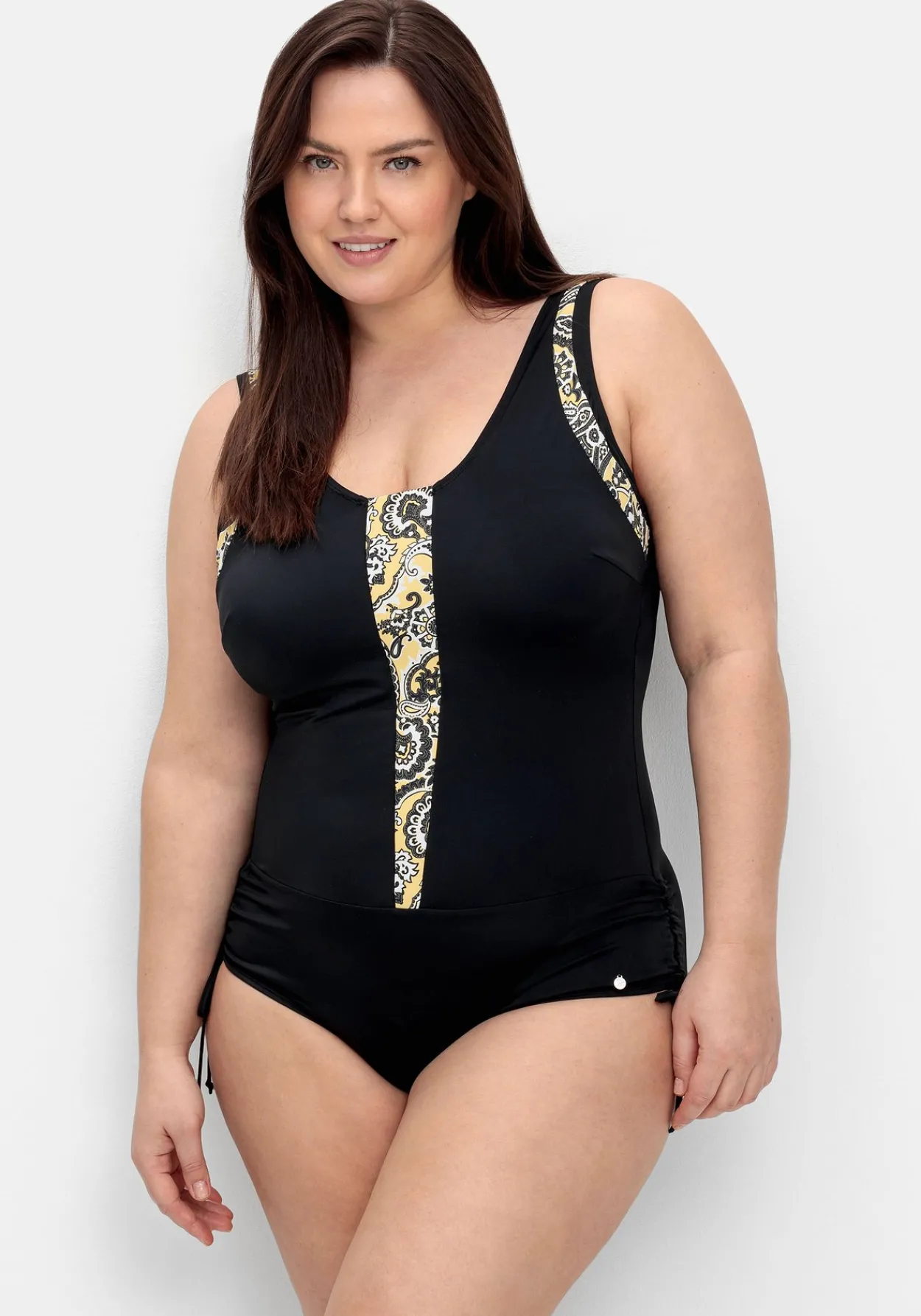Badeanzug mit Paisleymuster und Shaping-Effekt<sheego Discount