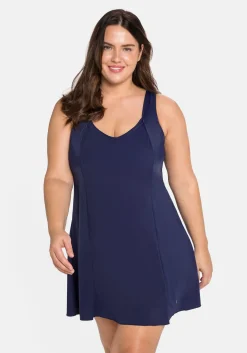 Badekleid mit V-Ausschnitt und integrierter Hose.<sheego Hot