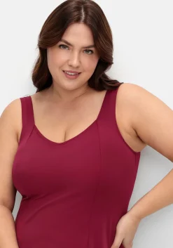 Badekleid mit V-Ausschnitt und integrierter Hose.<sheego Outlet