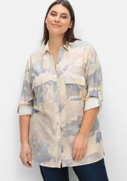 Batik-Longbluse mit Brusttasche und Krempelärmeln<creation L Online