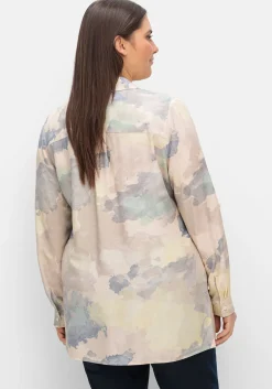 Batik-Longbluse mit Brusttasche und Krempelärmeln<creation L Online