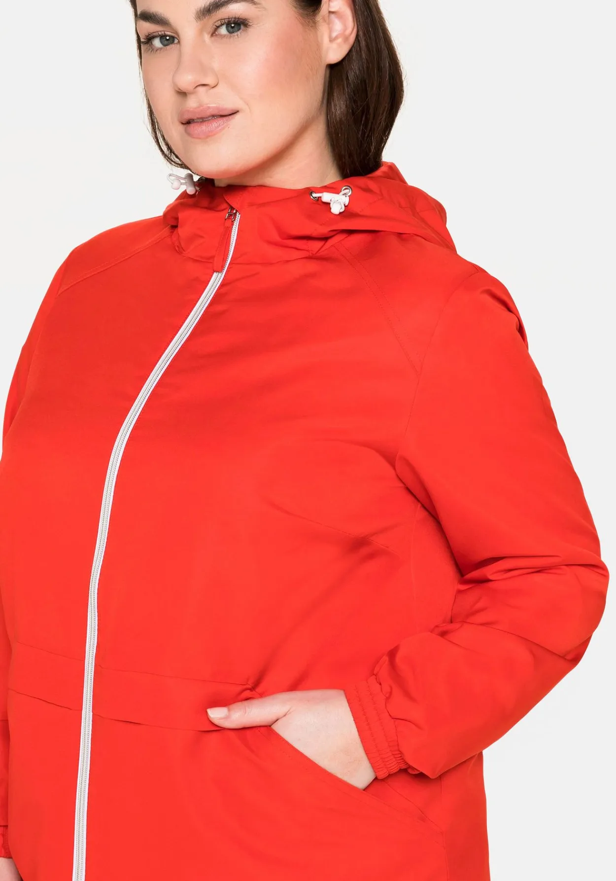 Übergangsjacke aus Microfaser, mit Kapuze<sheego New