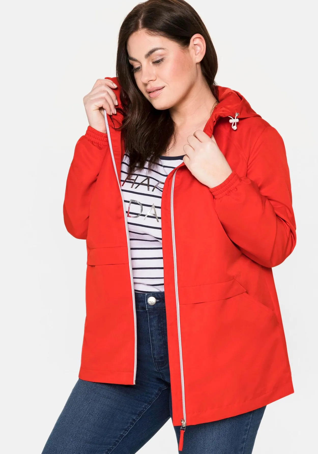 Übergangsjacke aus Microfaser, mit Kapuze<sheego New