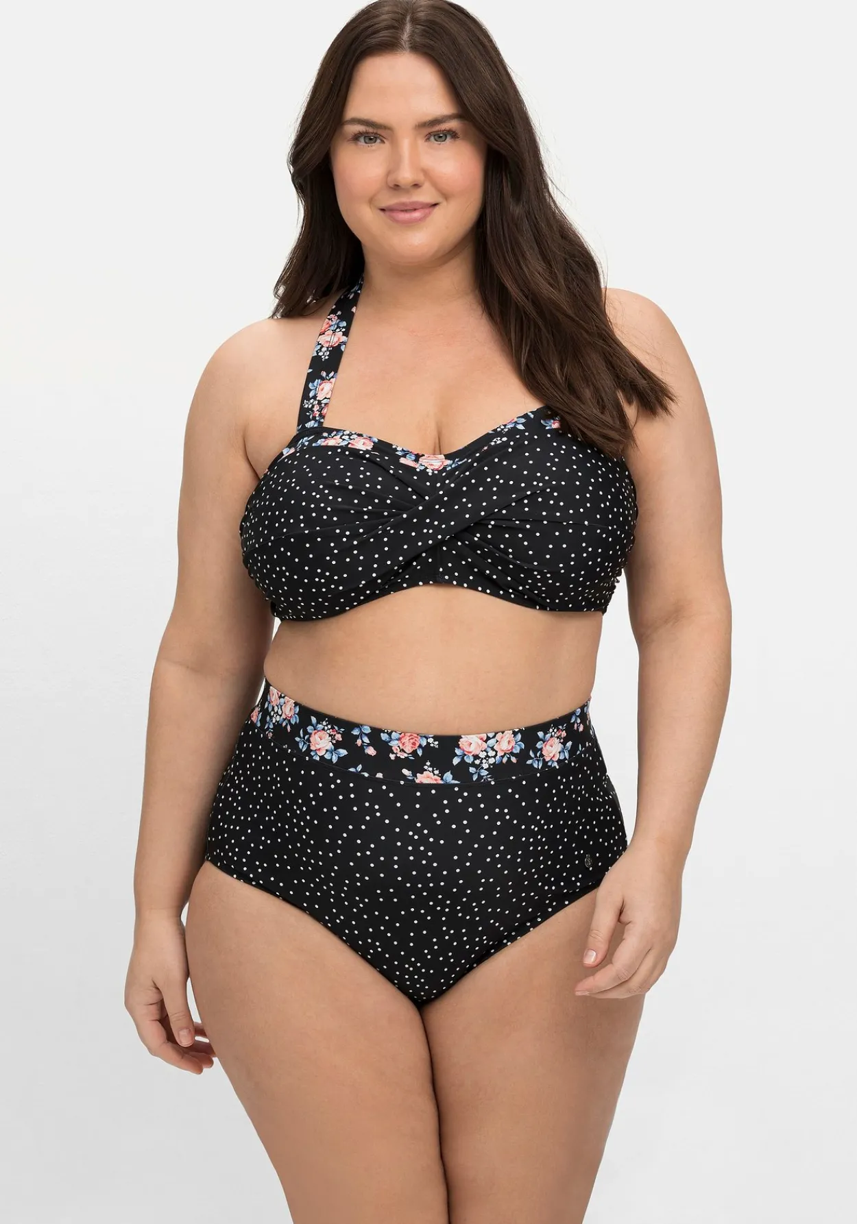 Bikinihose in hohem Schnitt, mit Shaping-Einsatz<sheego Hot