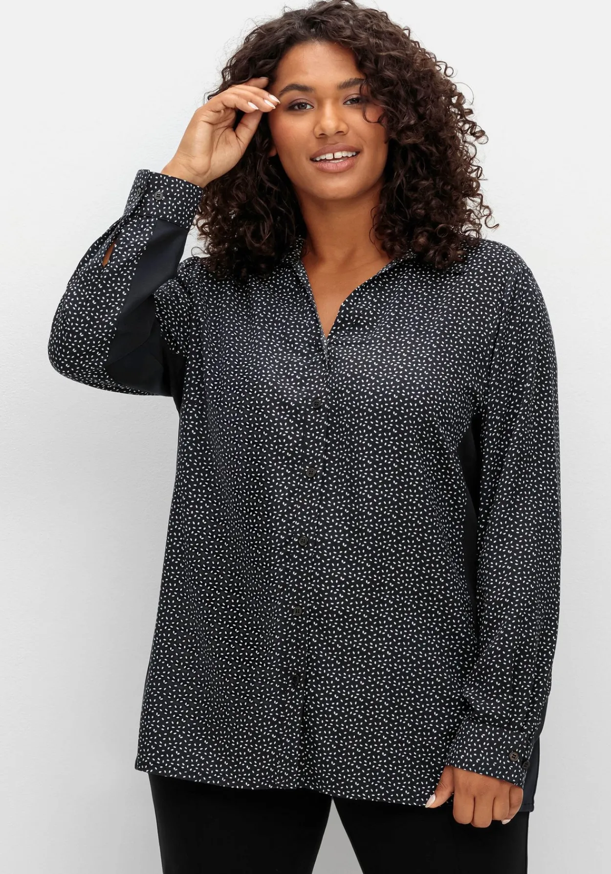 Bluse mit Print und elastischen Einsätzen<sheego New