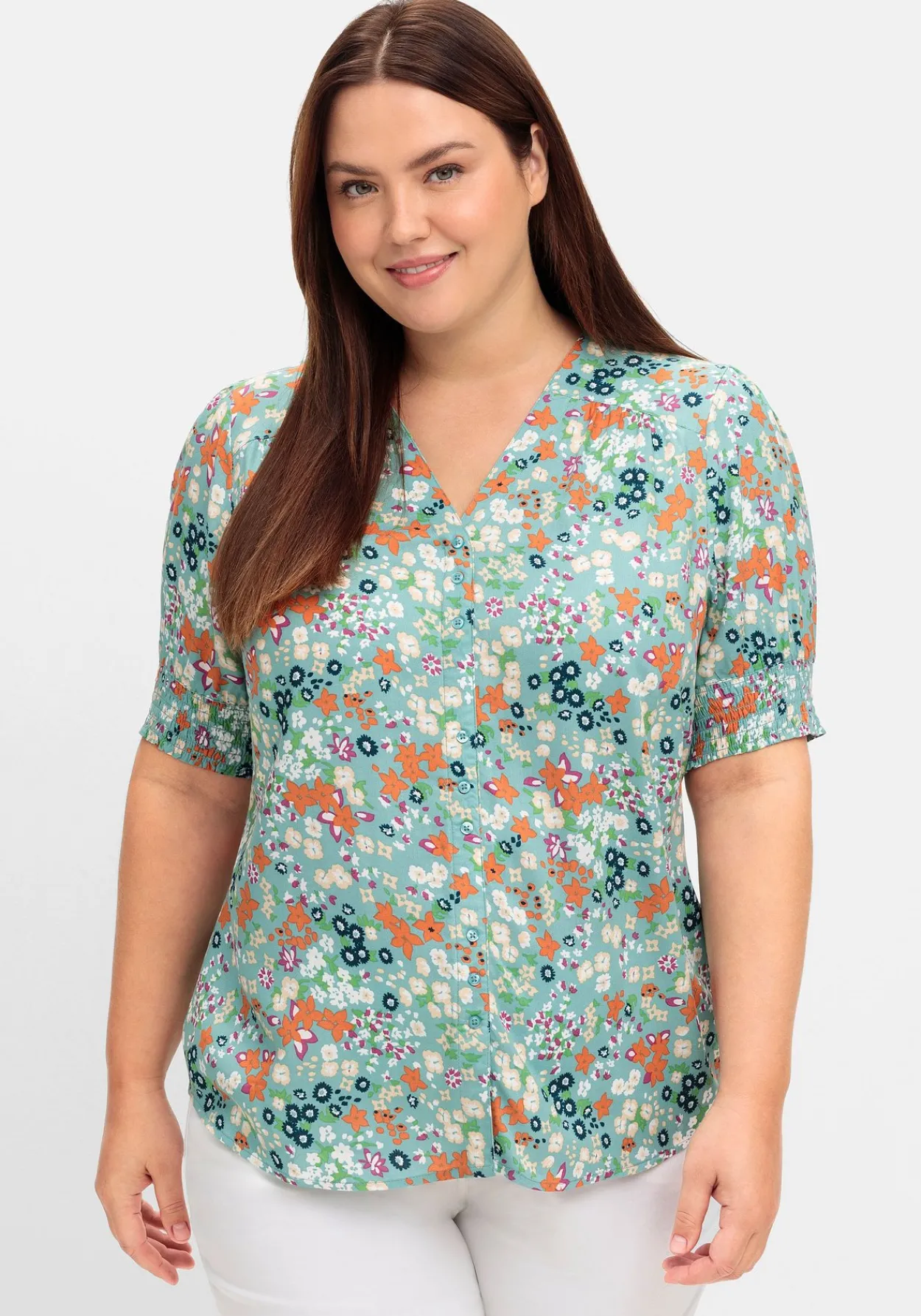 Bluse mit V-Ausschnitt und Allover-Blumenprint<sheego Fashion
