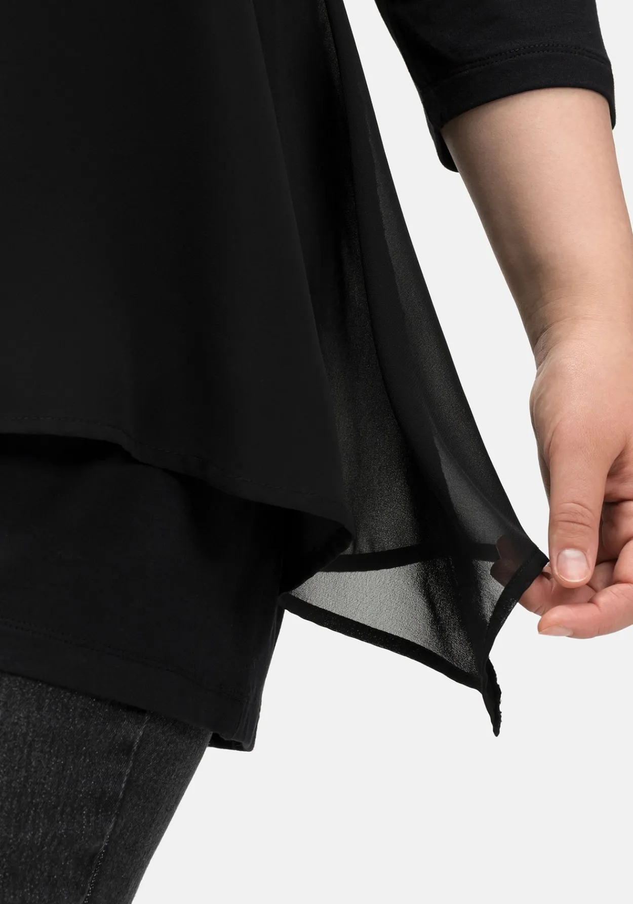 Blusenshirt mit Chiffon, doppellagig<sheego Online
