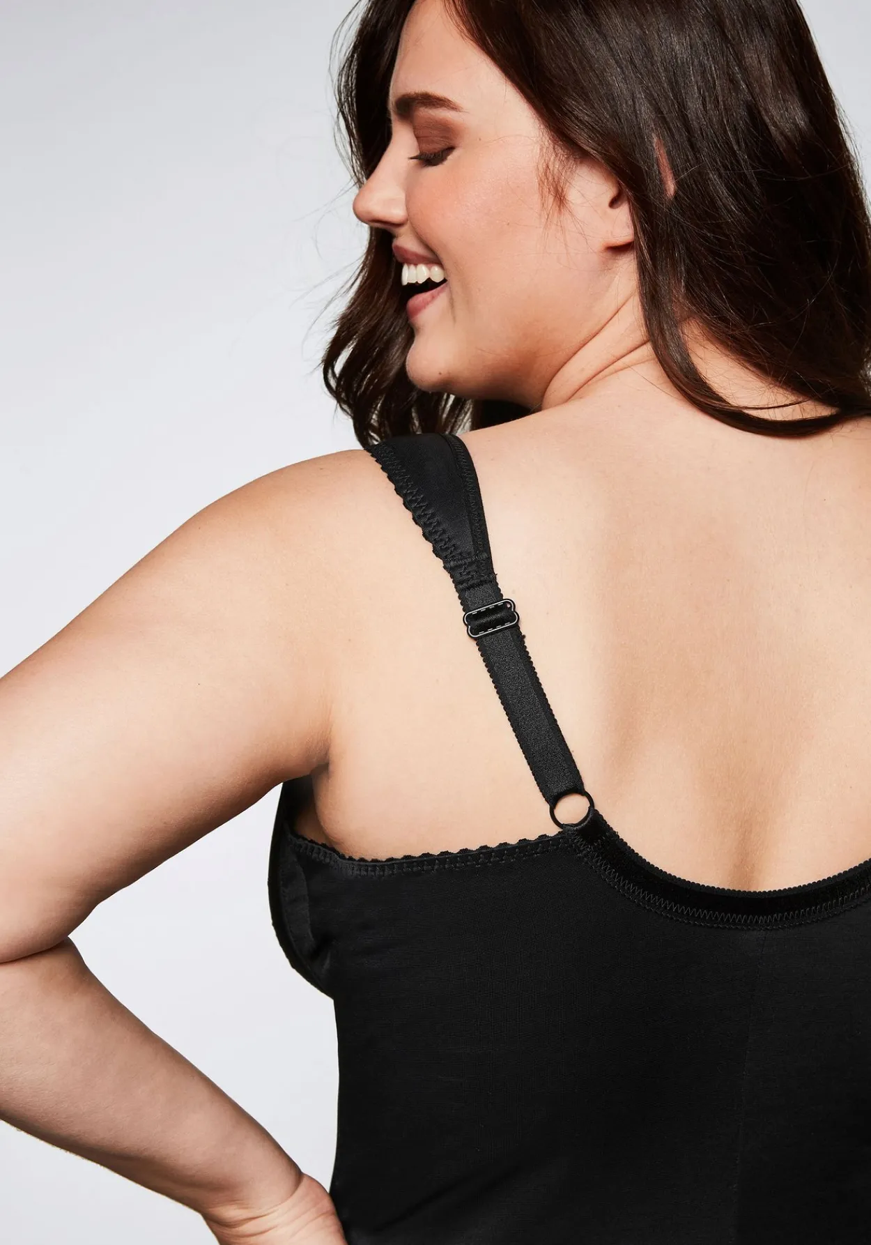 Body ohne Bügel mit leichtem Shape-Effekt<sheego Outlet