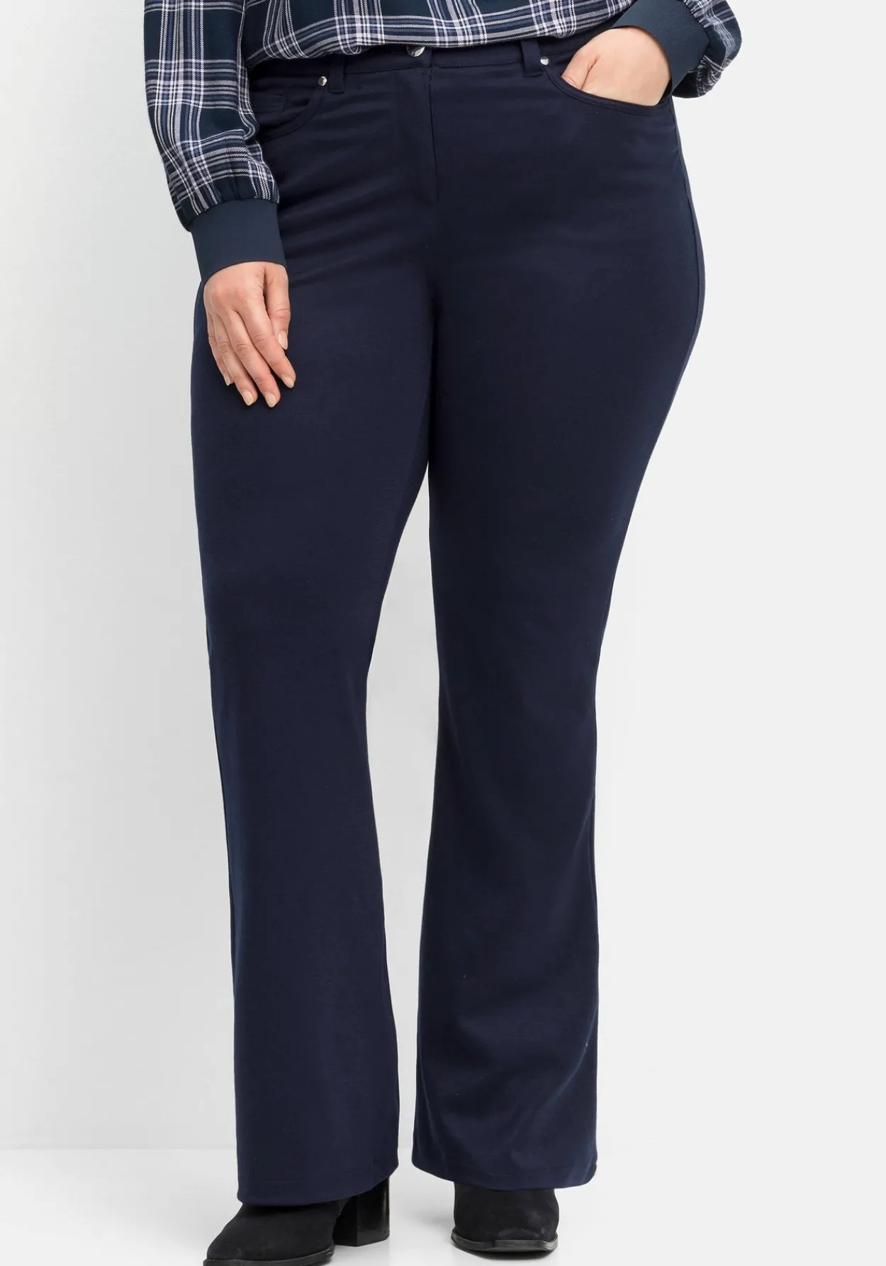 Bootcut-Hose in Five-Pocket-Form, elastische Qualität<sheego Sale