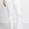 Bootcut-Jeans in 5-Pocket-Form, mit Used-Effekten<sheego New