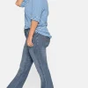 Bootcut-Jeans in 5-Pocket-Form, mit Used-Effekten<sheego Online