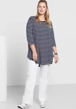 Bootcut-Jeans in 5-Pocket-Form, mit Used-Effekten<sheego New