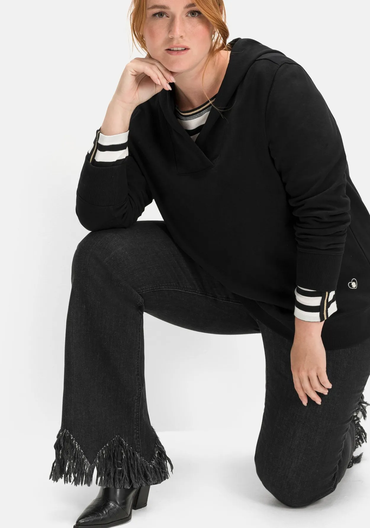 Bootcut-Jeans mit Fransensaum in Zickzack-Form<sheego Sale