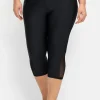 Capri-Badehose mit innenliegendem, fixiertem Slip<sheego Fashion
