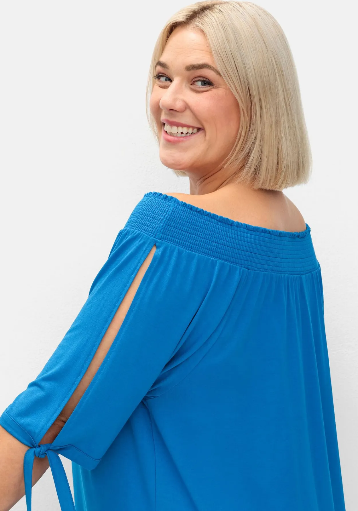 Carmenshirt mit Smokeinsatz und längerem Halbarm<sheego Clearance