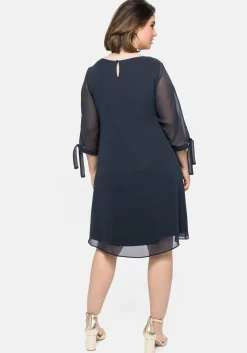 Chiffonkleid im Lagenlook, mit geschlitztem Ärmel<sheego Clearance