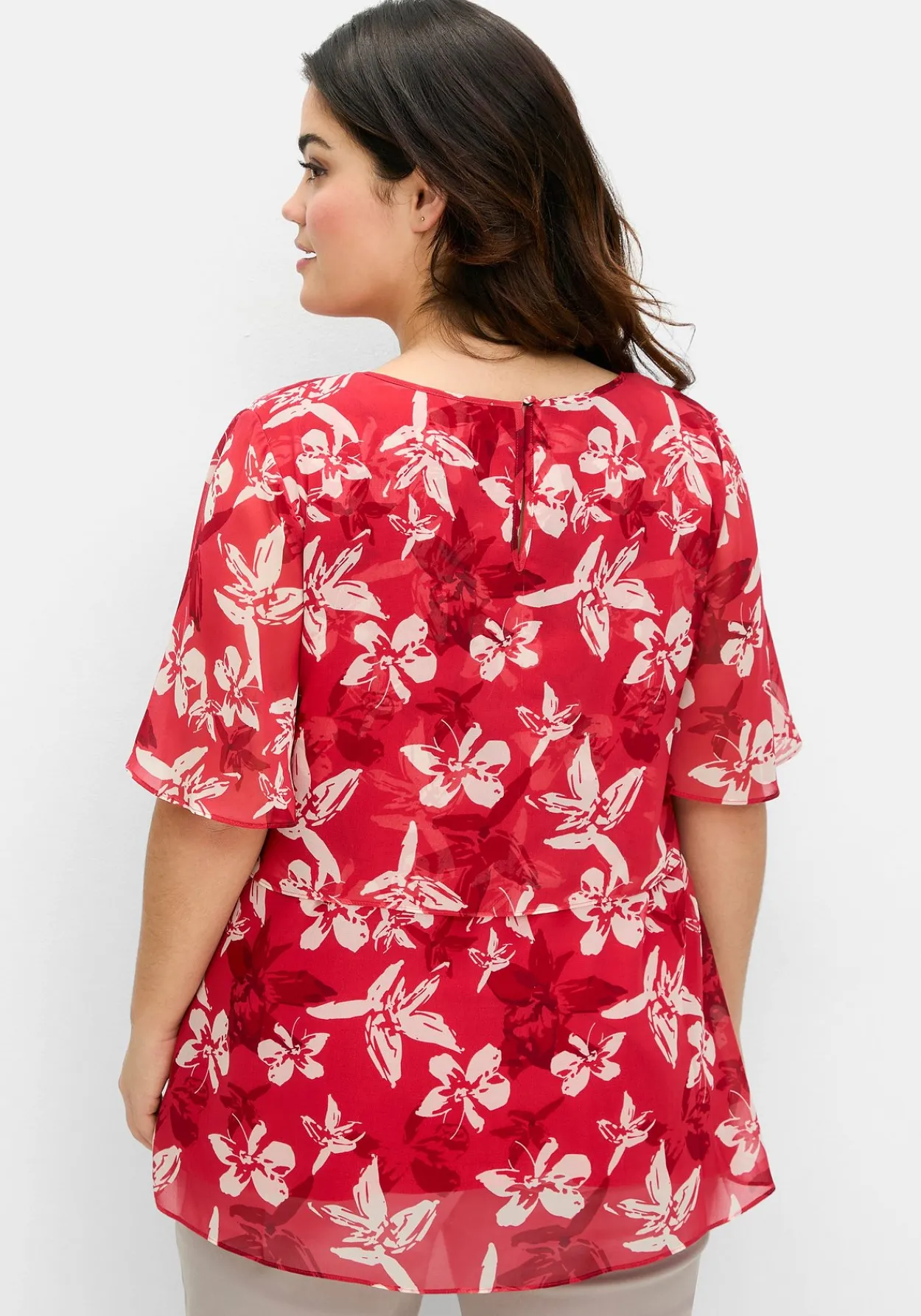 Chiffontunika mit Blütenprint und Flügelärmeln<sheego Hot