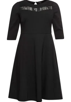 Cocktailkleid mit U-Boot-Ausschnitt und Spitzeneinsatz<sheego Fashion