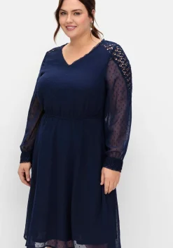 Cocktailkleid aus Dobby-Chiffon, mit Spitze am Ärmel<sheego Fashion