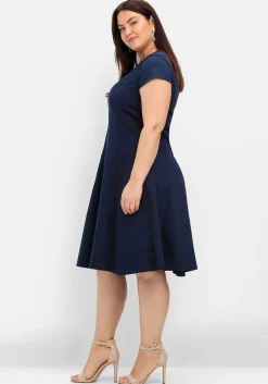 Cocktailkleid in A-Linie, in Bahnenform<sheego Best