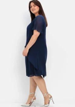 Cocktailkleid mit Spitzen-Einsatz, aus Chiffon<sheego Online