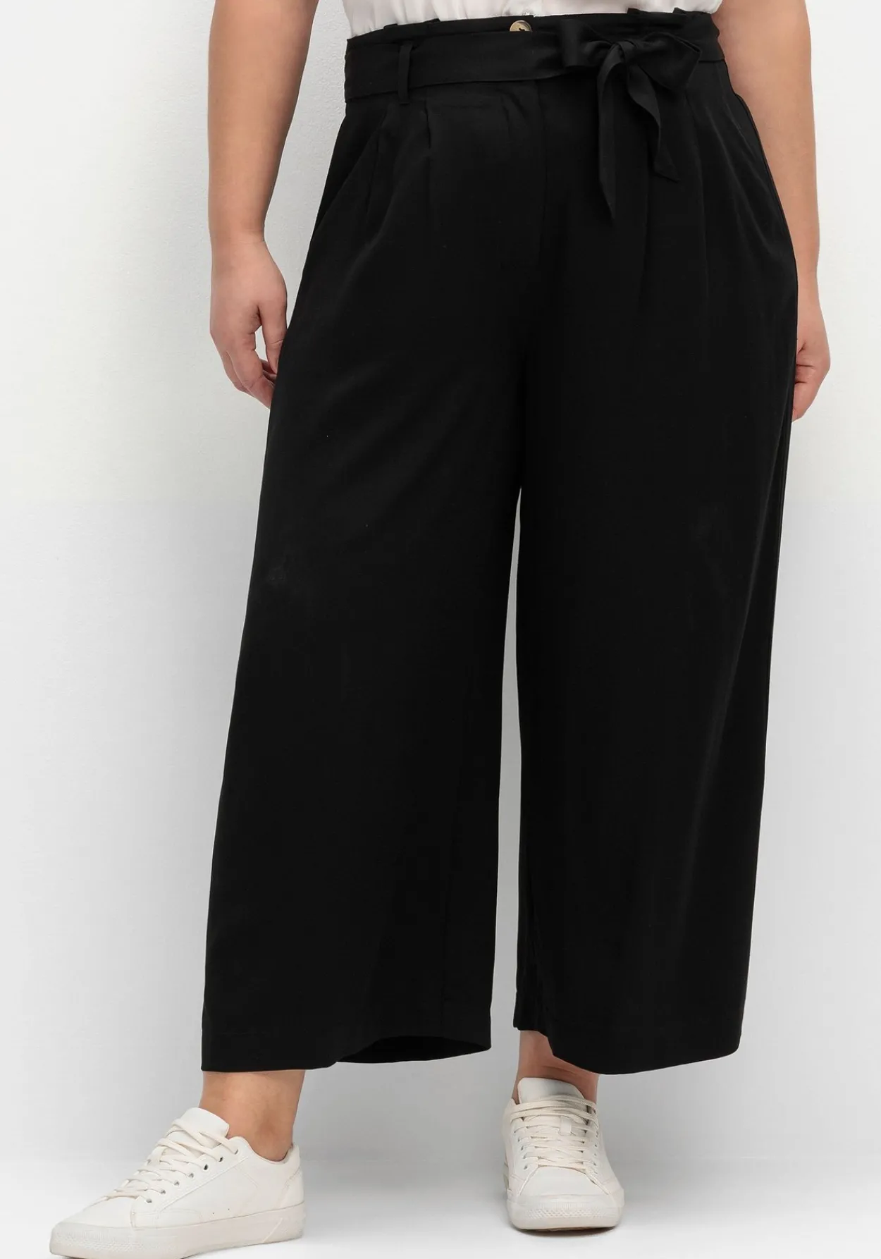 Culotte in Curvy-Schnitt ELLA mit Stoffgürtel<sheego Hot