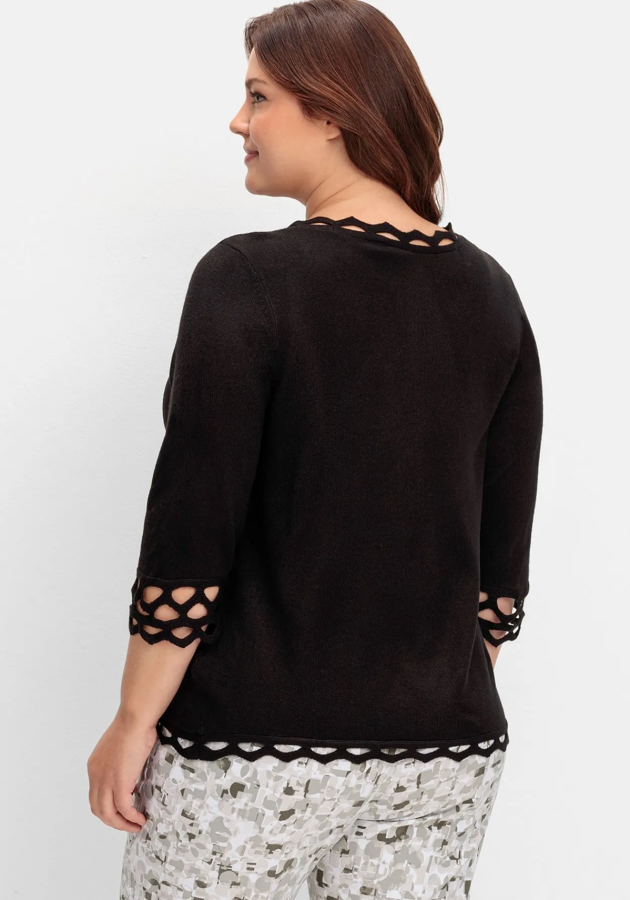 Feinstrickpullover mit Zierborte und 3/4-Arm<sheego Hot