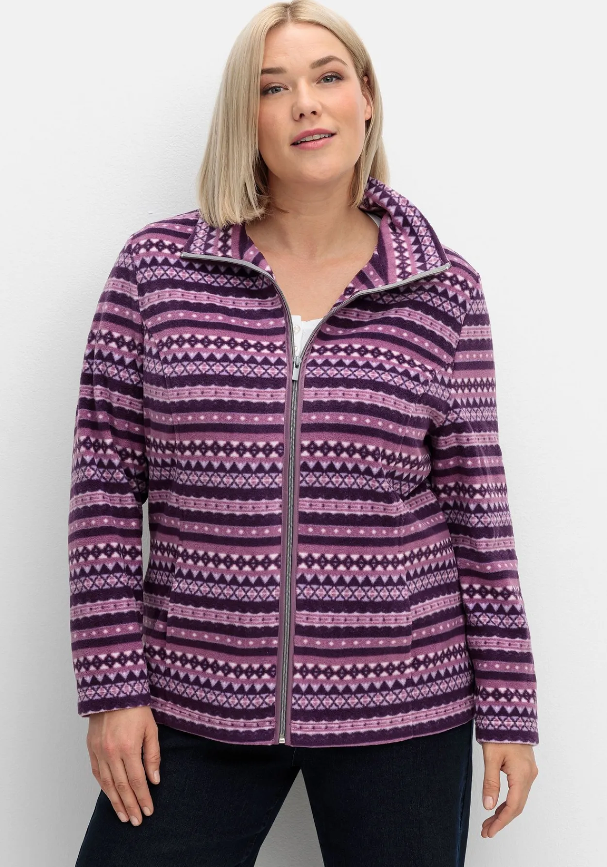 Fleecejacke mit Norweger-Allovermuster<sheego Hot