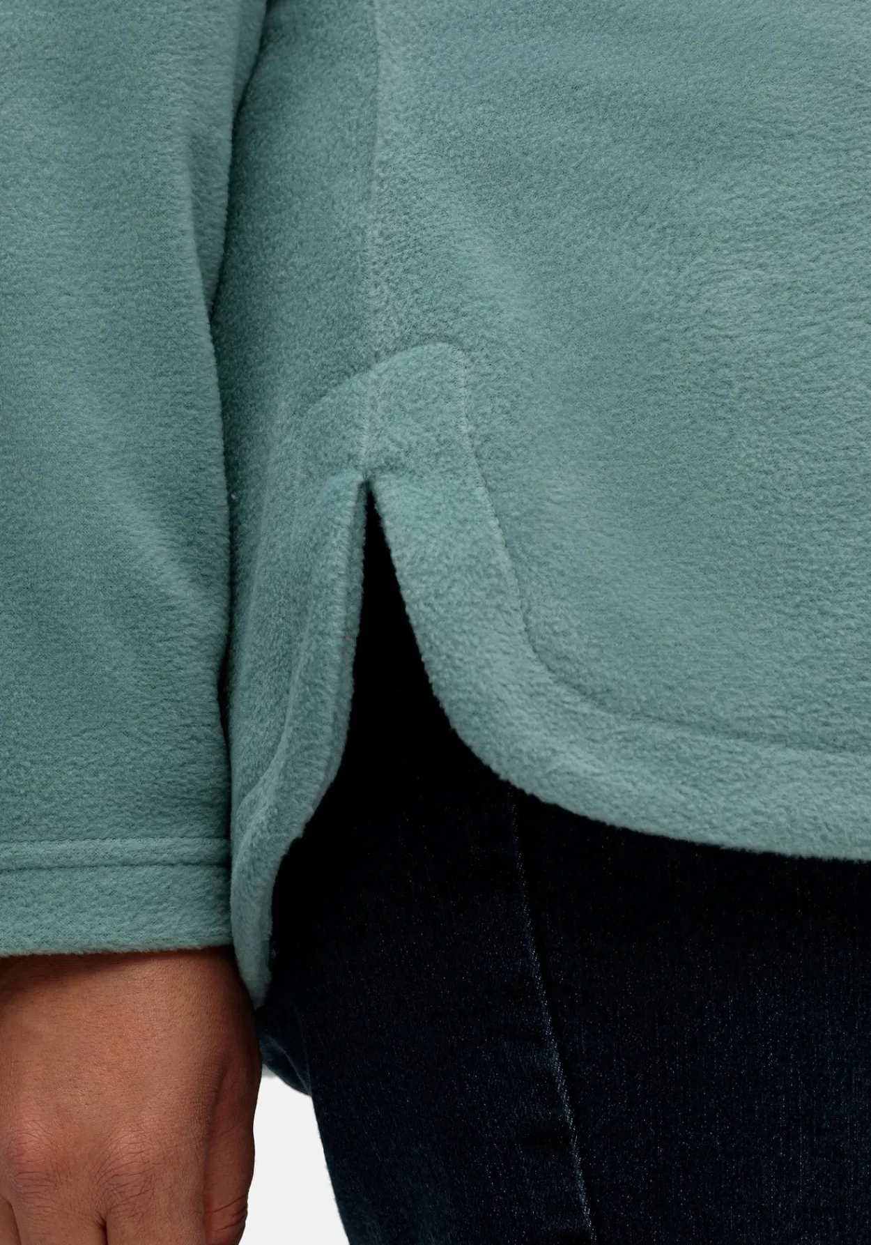 Fleeceshirt mit abgerundetem Saum<sheego Best