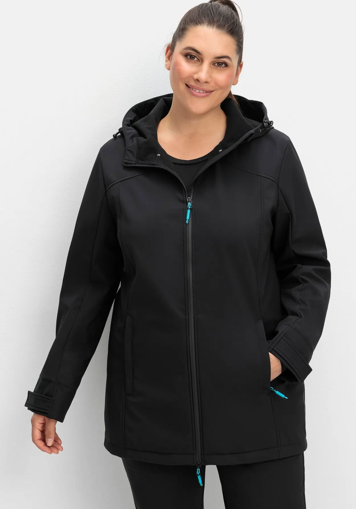 Funktionsparka mit Kapuze, in Softshell-Qualität<sheego New