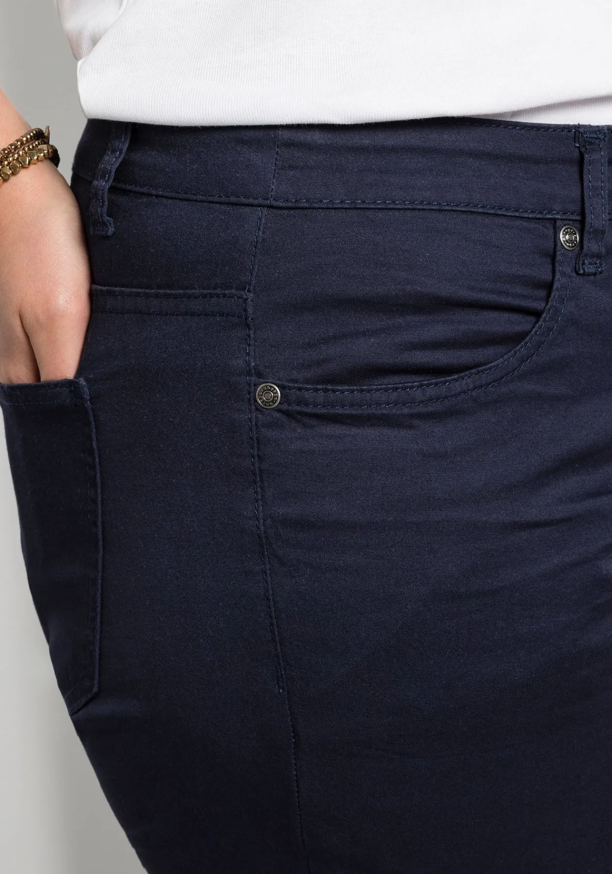Gerade Hose aus Baumwoll-Twill<sheego Clearance