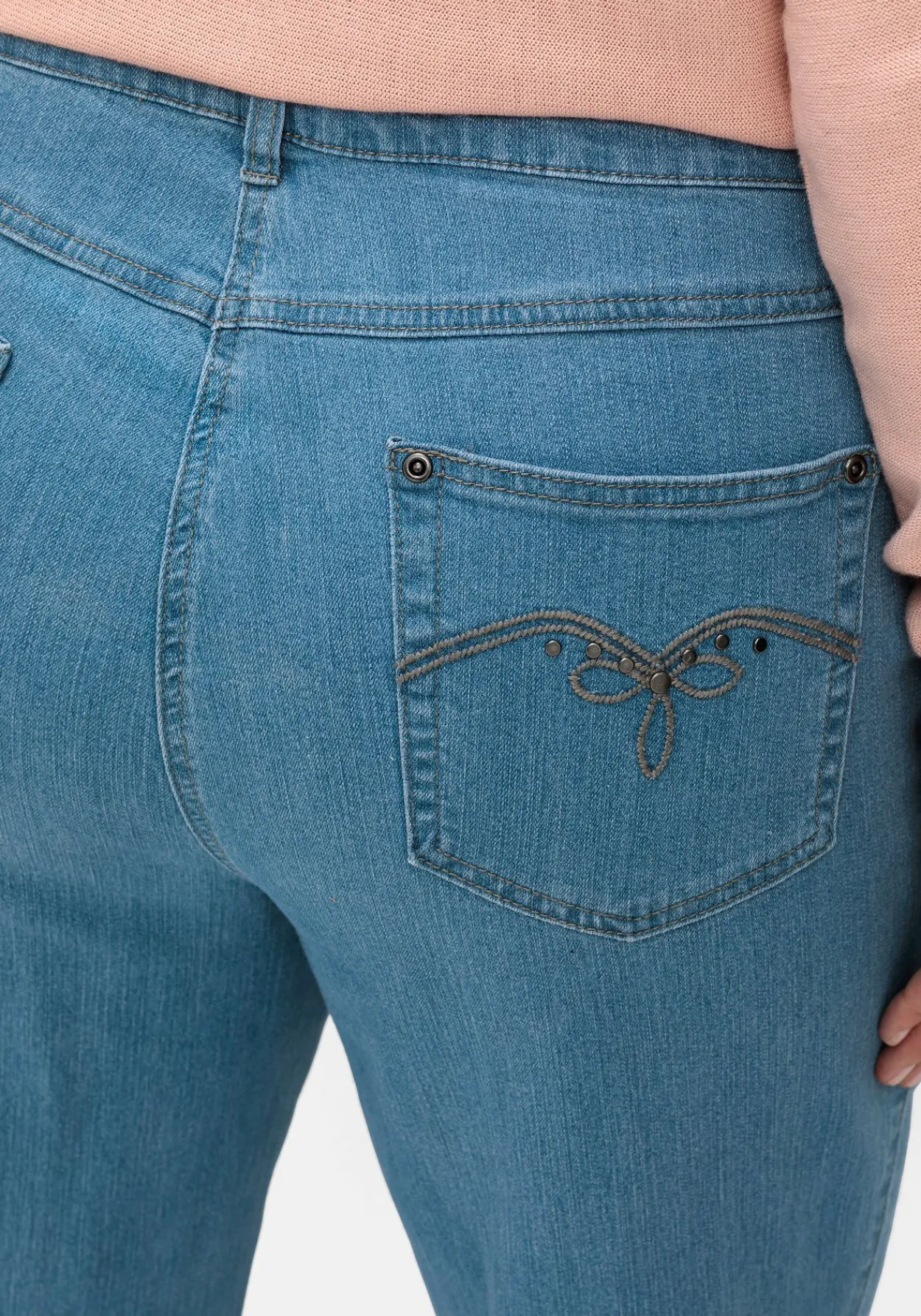 Gerade Jeans in 5-Pocket-Form<sheego x Collection L. Online