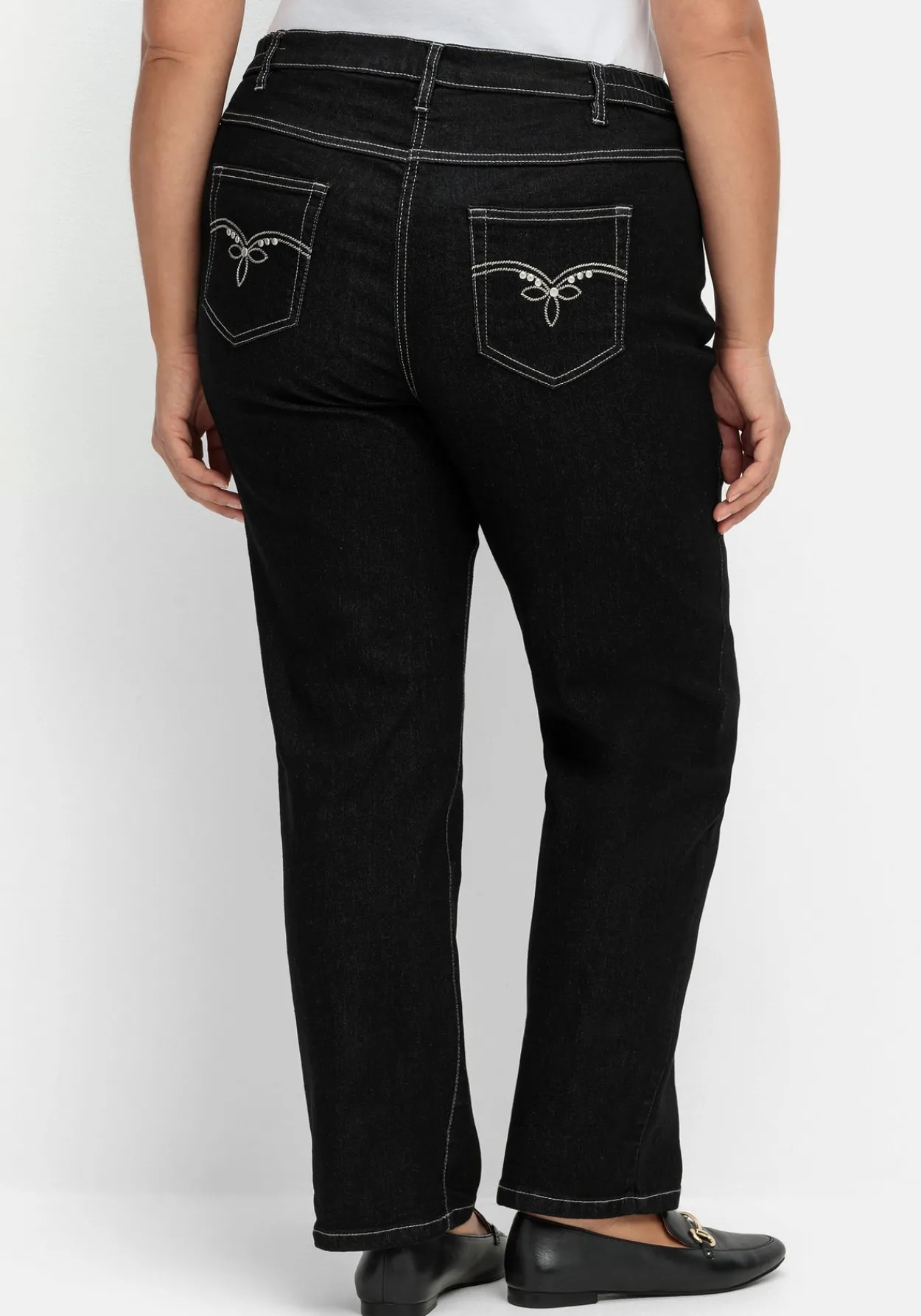 Gerade Jeans mit seitlichem Stretchbund<sheego New