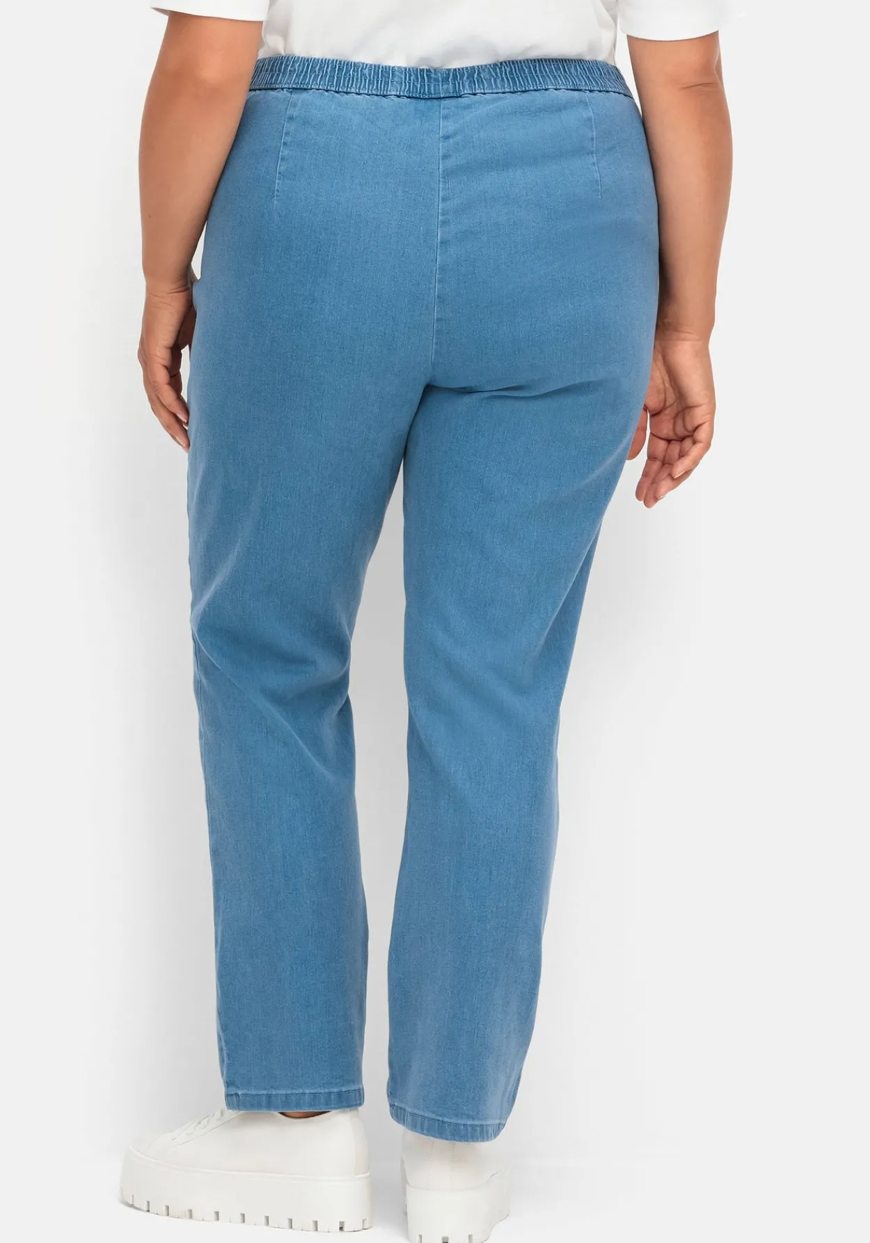 Gerade Jeans mit Smokbund und Used-Effekten<sheego Sale