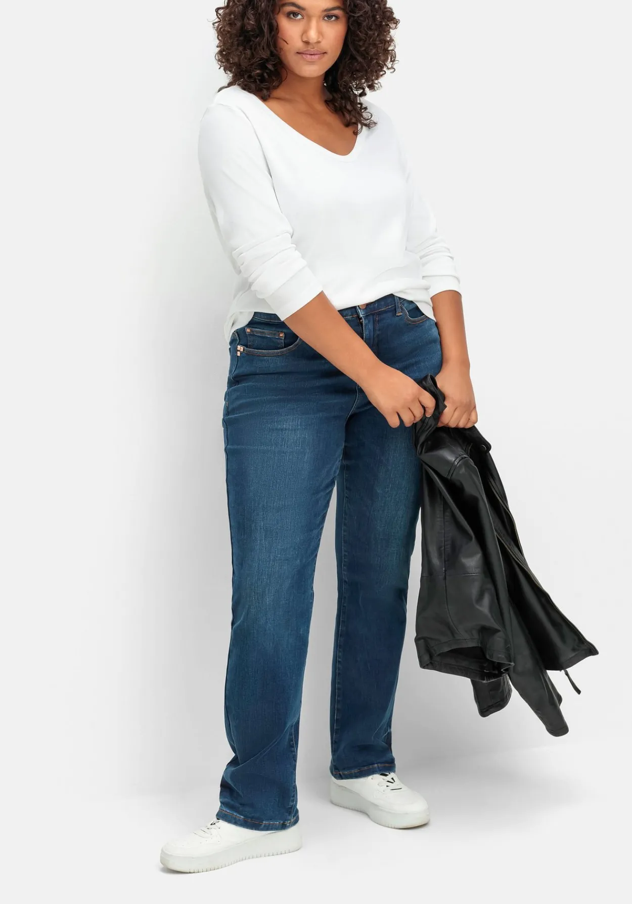 Gerade Stretch-Jeans mit Bodyforming-Effekt<sheego Hot