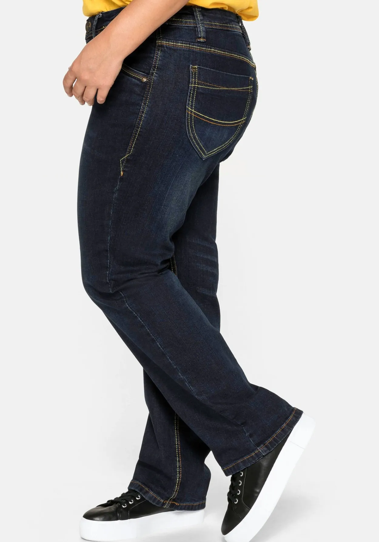 Gerade Stretch-Jeans mit Used-Effekten<sheego Discount