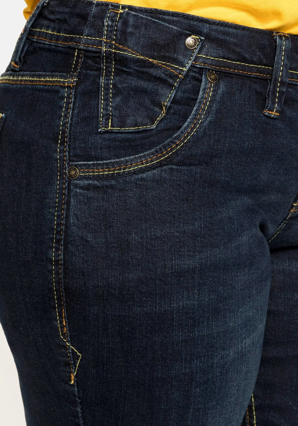 Gerade Stretch-Jeans mit Used-Effekten<sheego Discount