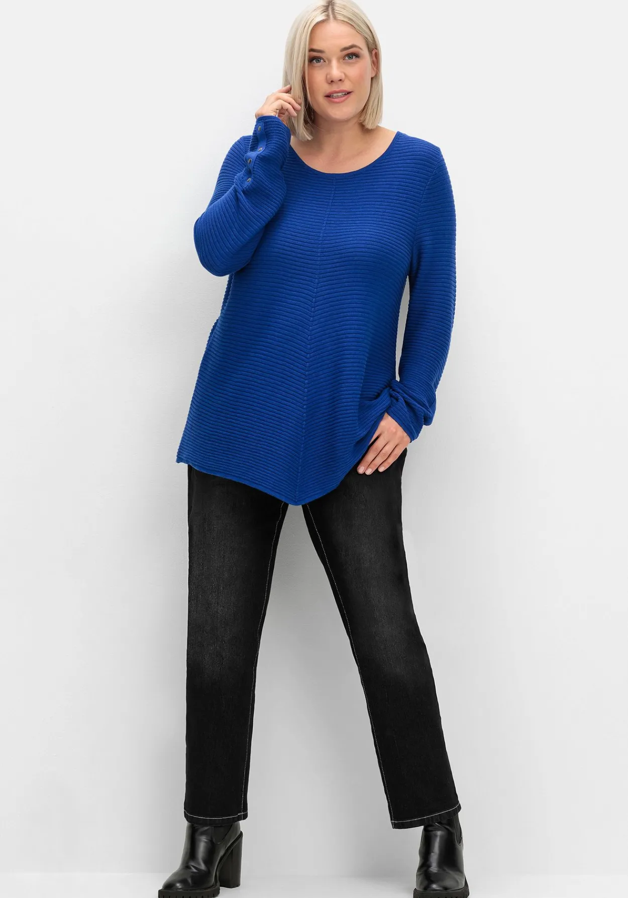 Gerippter Pullover mit spitz zulaufendem Saum<sheego Sale