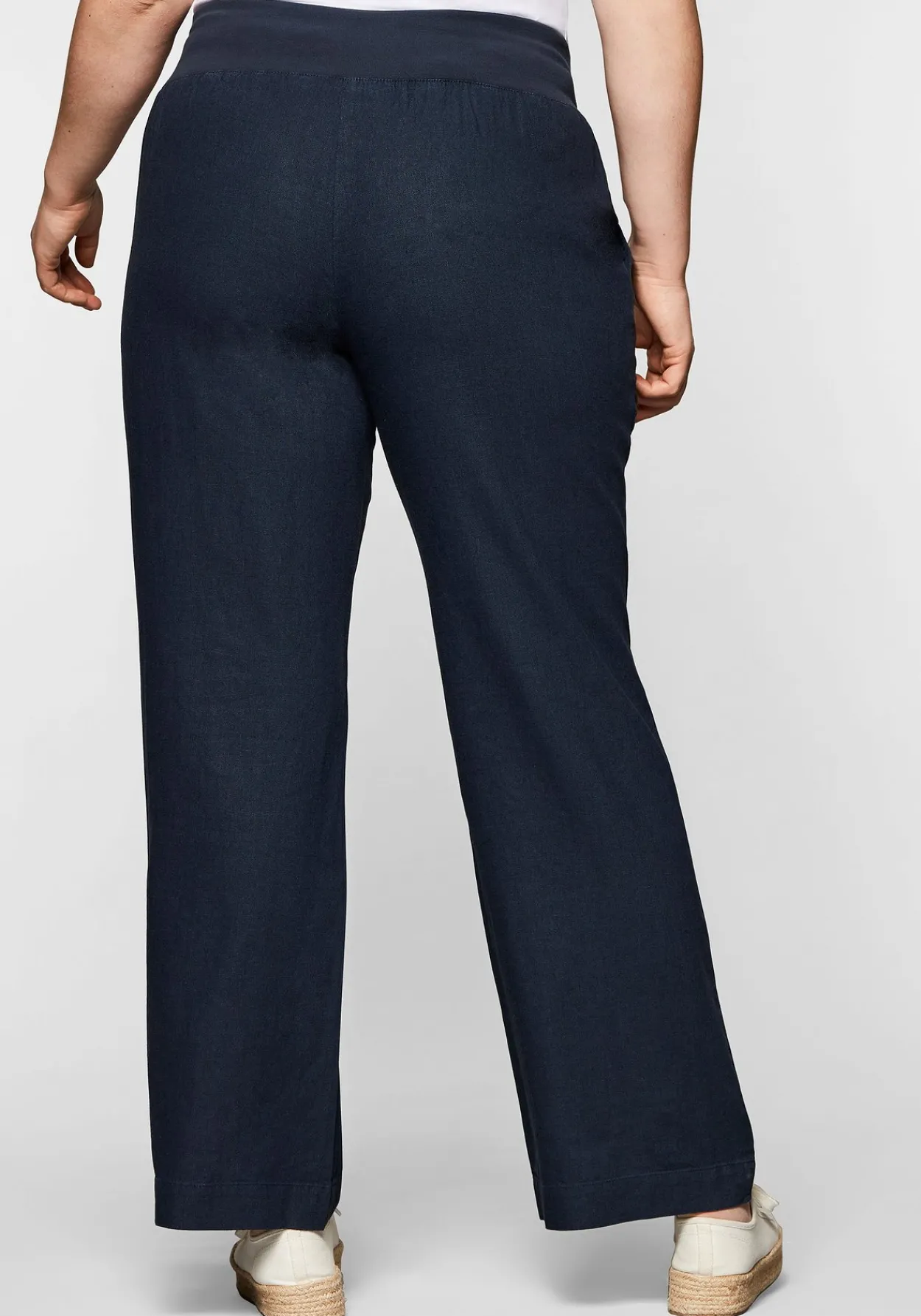 Hose im Curvy-Schnitt ELLA aus Leinen-Viskose-Mix<sheego Outlet