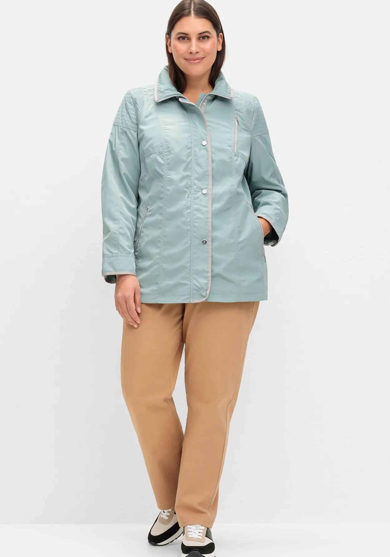 Jacke mit silberfarbenen Kontrastdetails<sheego Discount